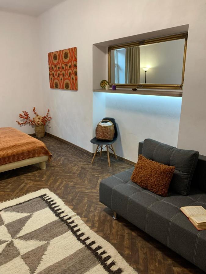 Apartamento Center Lviv Rynok Square 17 Exterior foto